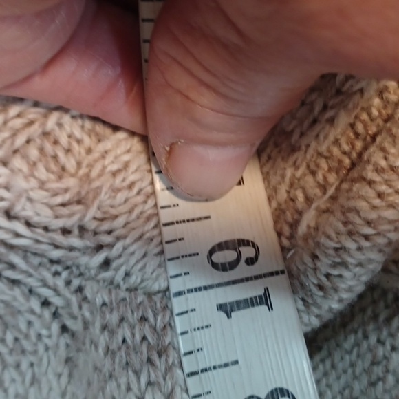 Chico  Vintage Tan Woman's Tan Cartigan‎ sz 1 = M - Picture 5 of 8